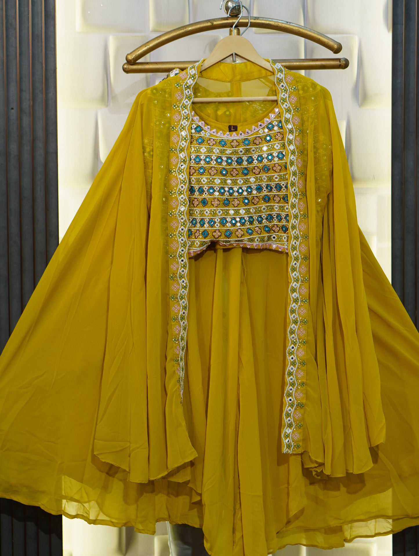 067-360-YELLOW