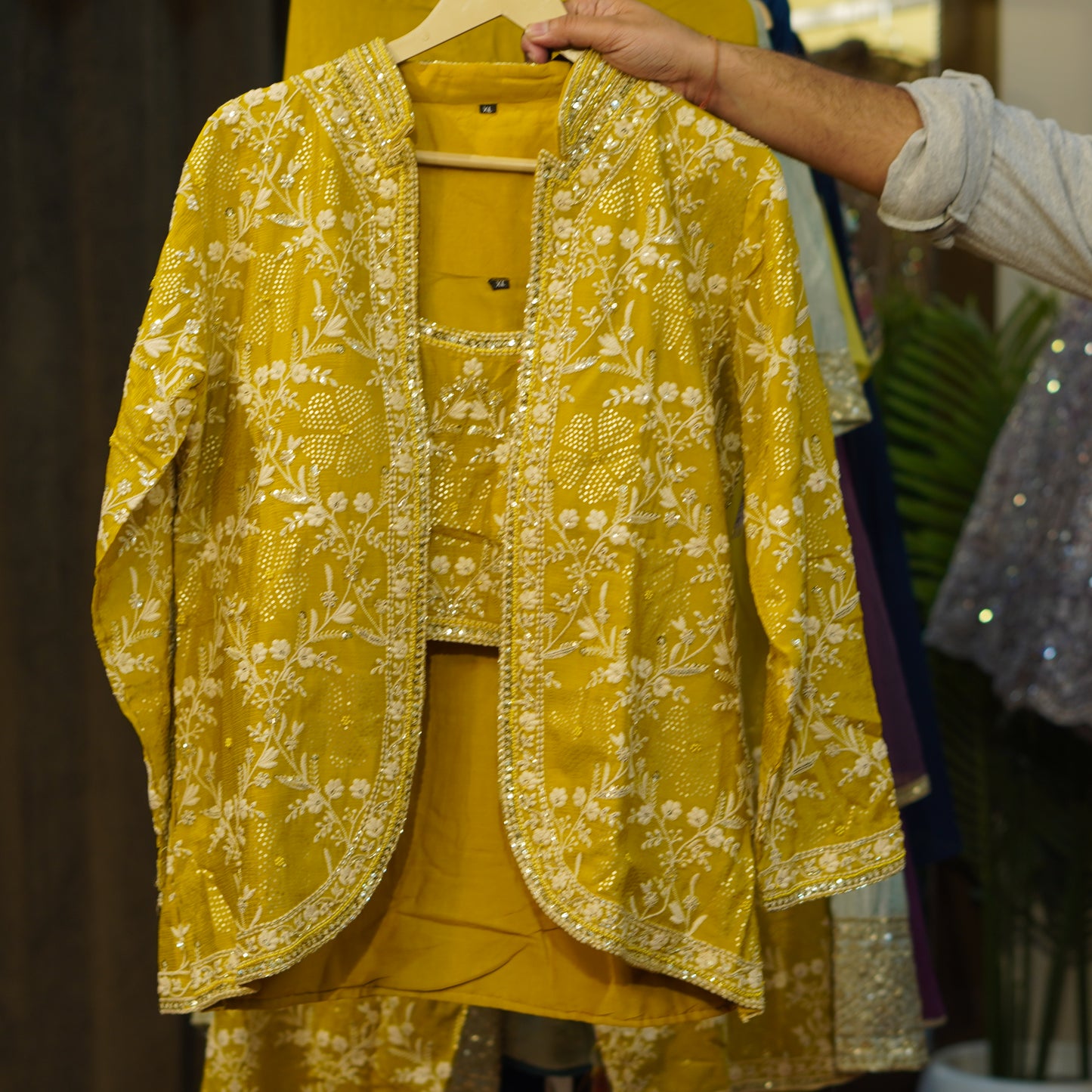 044-MR-1062-MUSTARD