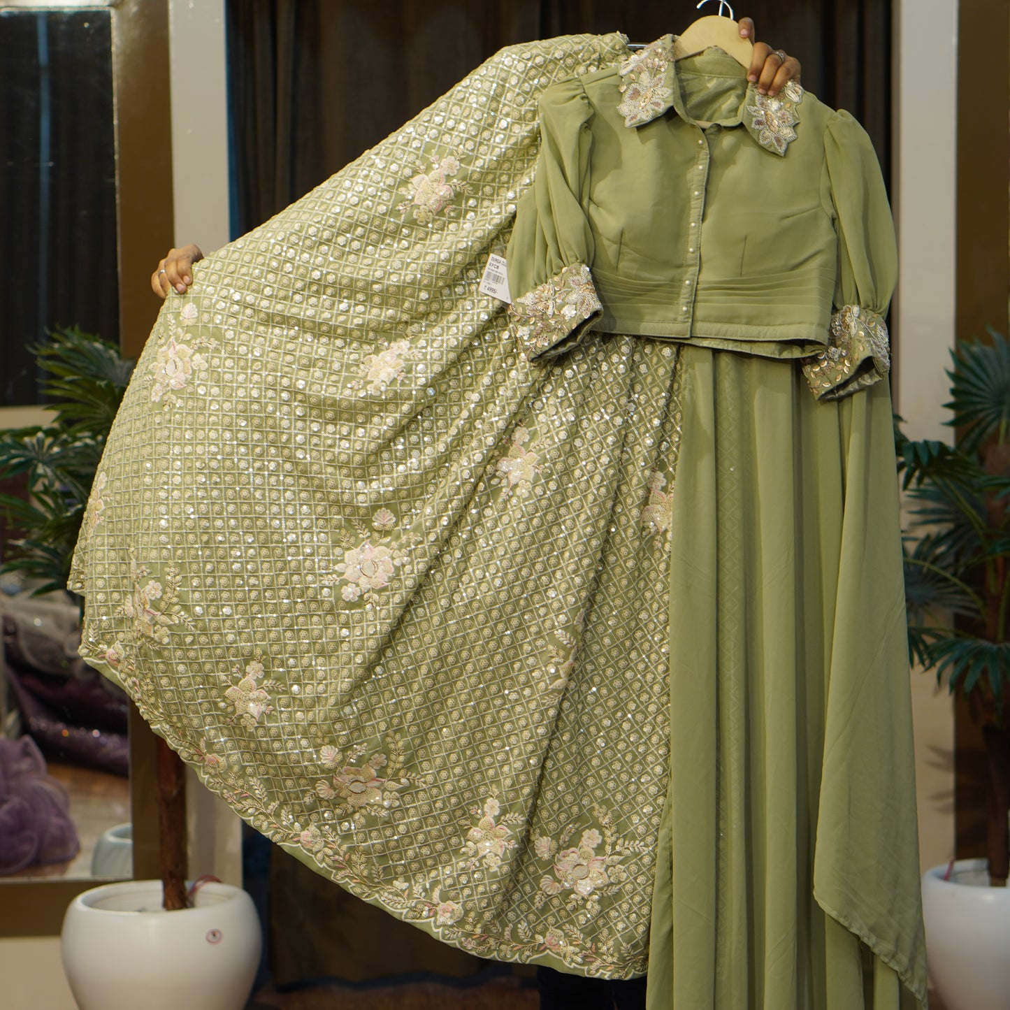 Lehenga set (buy online readymade lehenga choli)