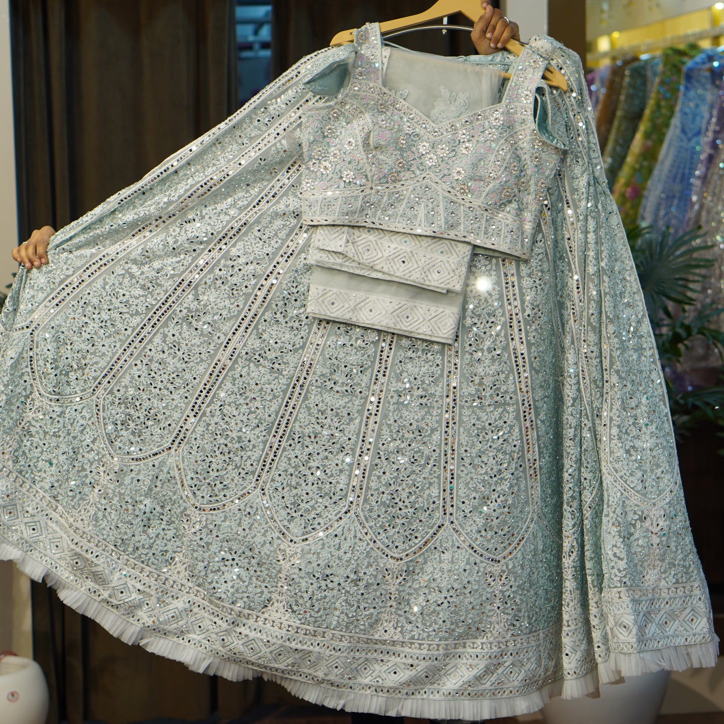017-JASMINE-SKY BLUE