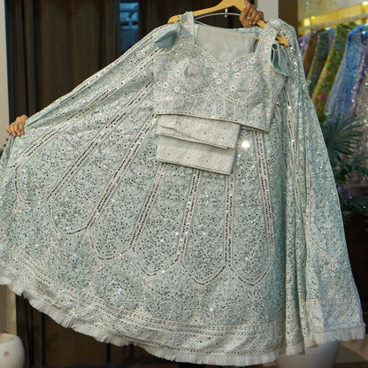 017-JASMINE-SKY BLUE