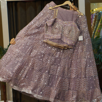 Lehenga set (buy online readymade lehenga choli)