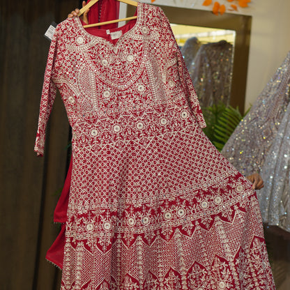 Ethnic Gown (buy online readymade Gowns)
