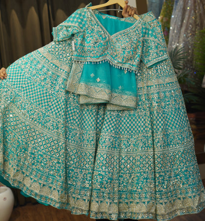 Lehenga set (buy online readymade lehenga choli)