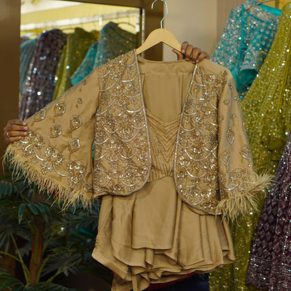 Readymade / PreDraped / Read To Wear Saree
