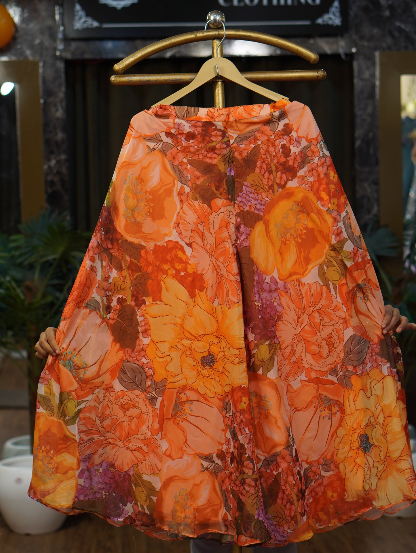 024-AMAIRA-02-ORANGE