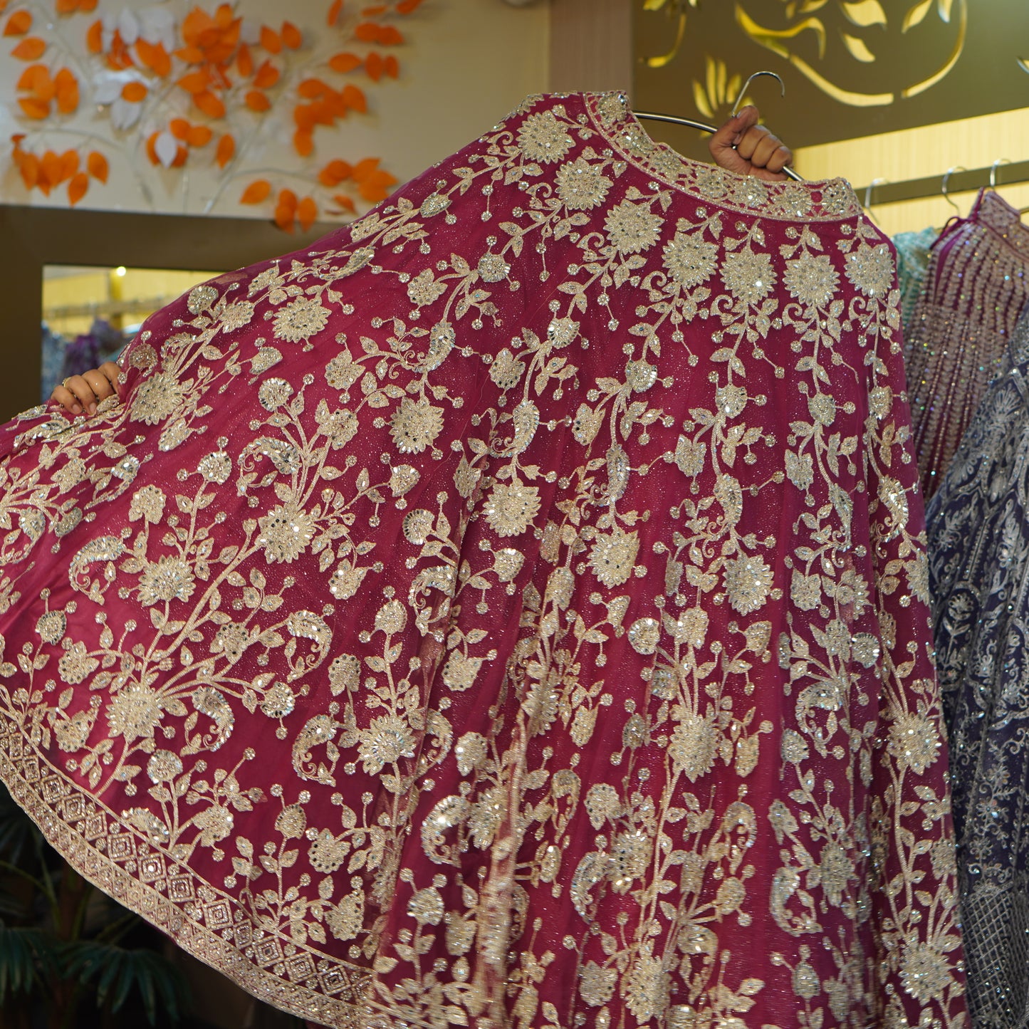Lehenga set (buy online readymade lehenga choli)