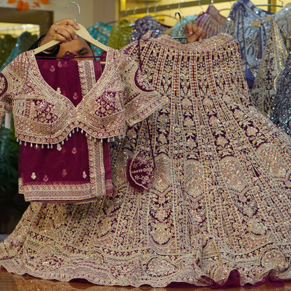 Lehenga set (buy online readymade lehenga choli)