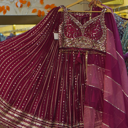 Lehenga set (buy online readymade lehenga choli)