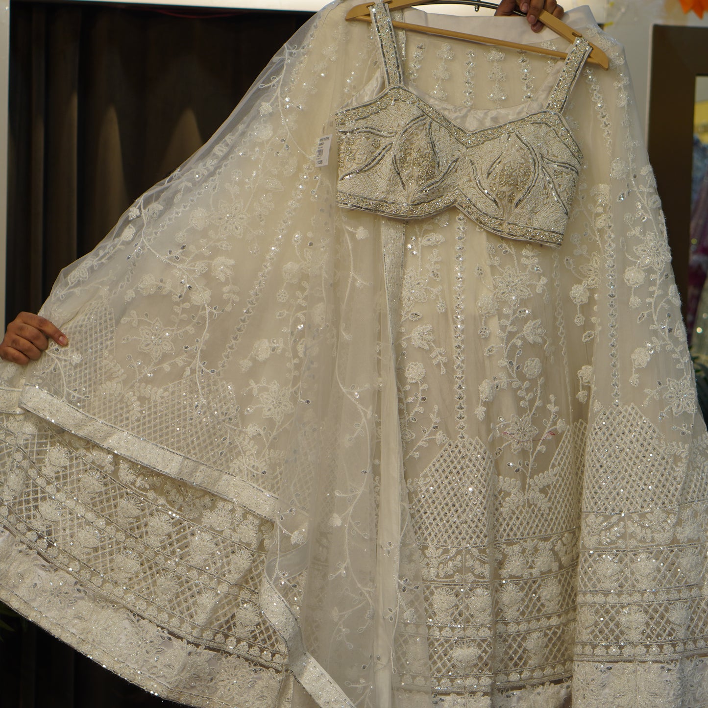 Lehenga set (buy online readymade lehenga choli)