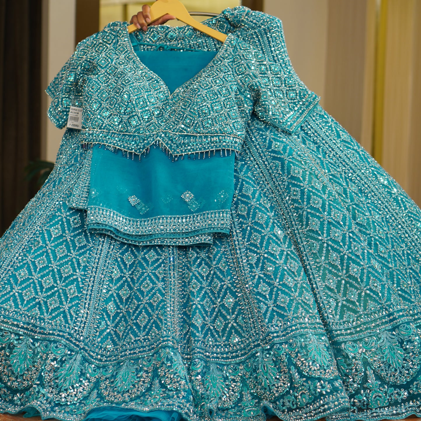 Lehenga set (buy online readymade lehenga choli)
