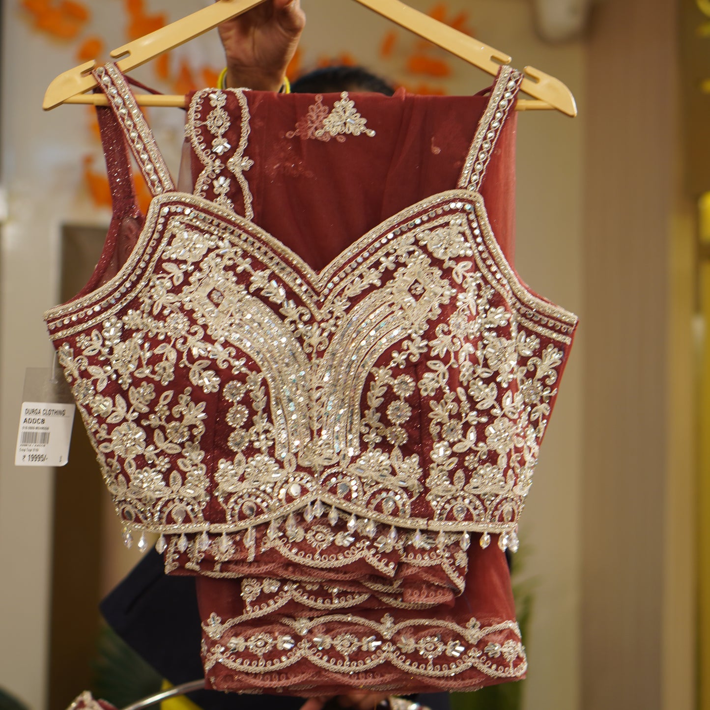 Lehenga set (buy online readymade lehenga choli)
