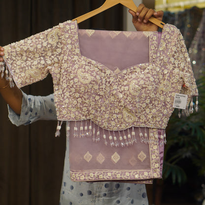Lehenga set (buy online readymade lehenga choli)