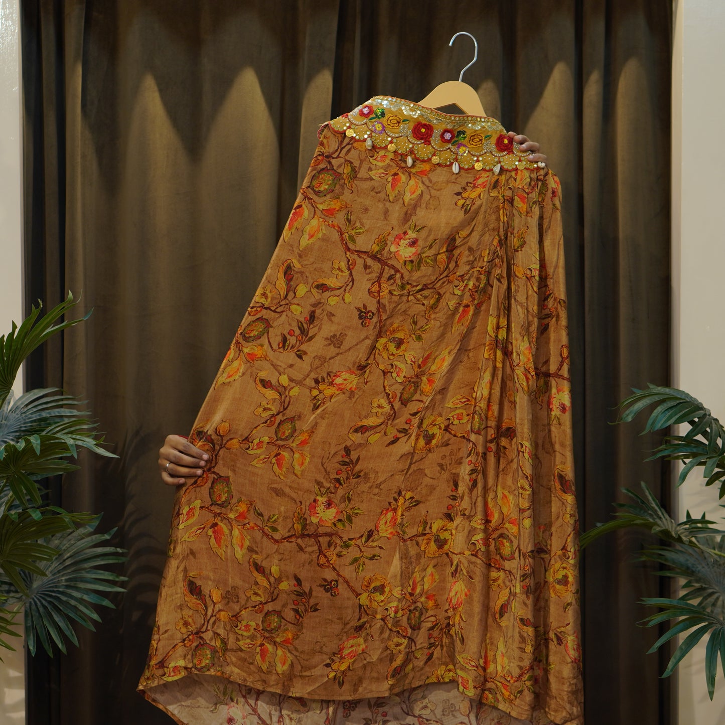 051-2081-BROWN