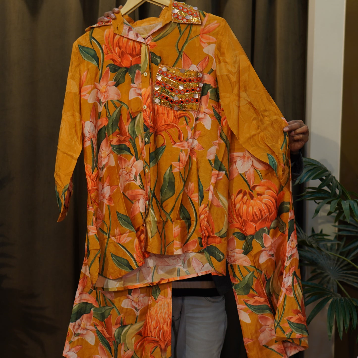 051-2006-MUSTARD+ORANGE