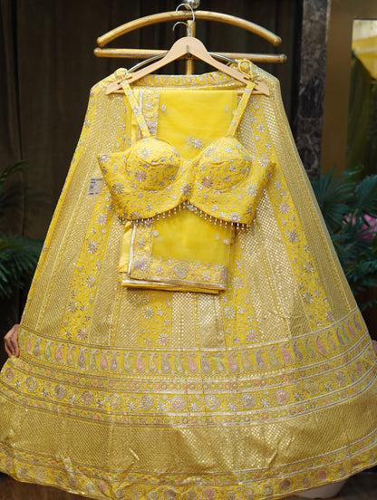010-211-YELLOW
