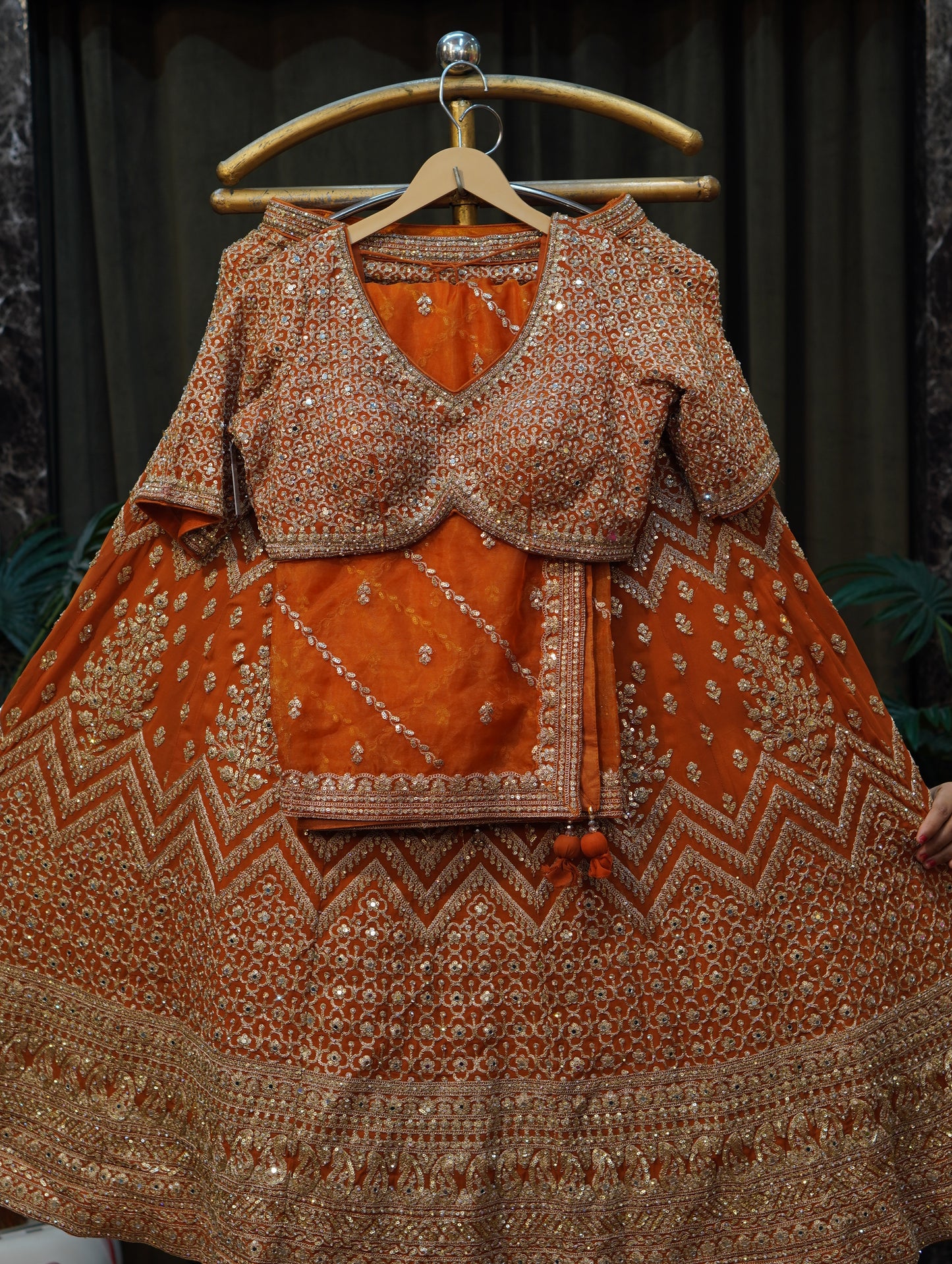 082-1364-ORANGE