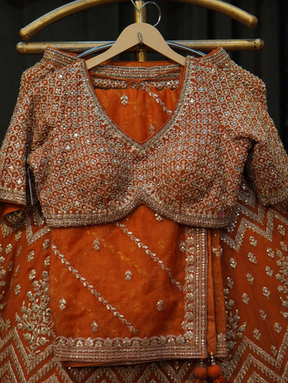 082-1364-ORANGE