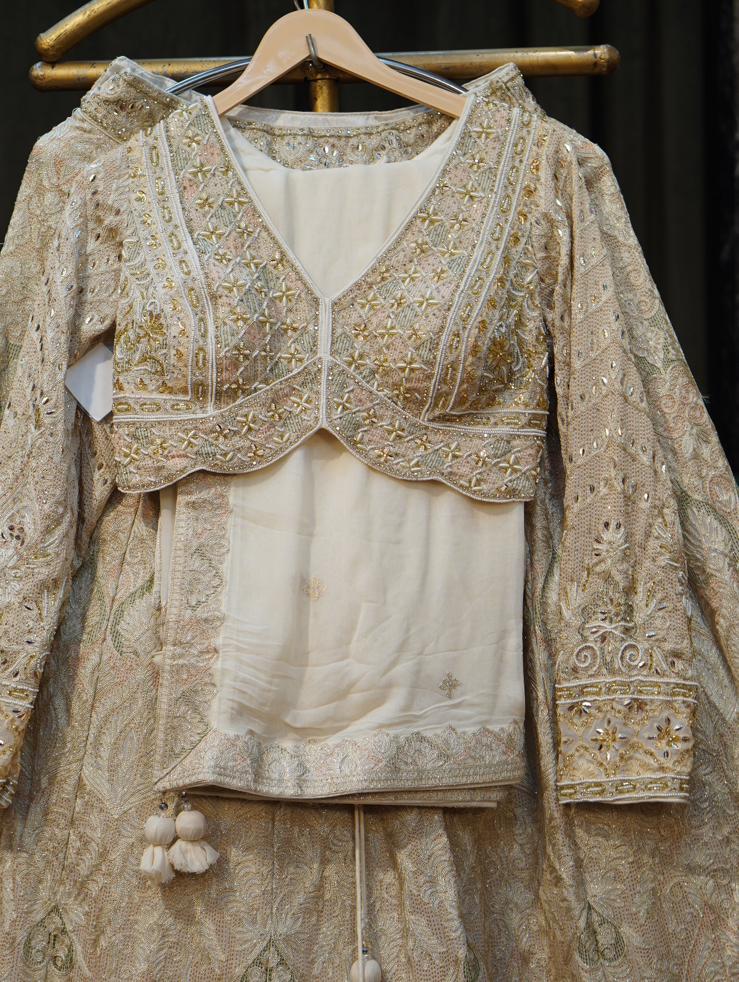 082-1376-CREAM
