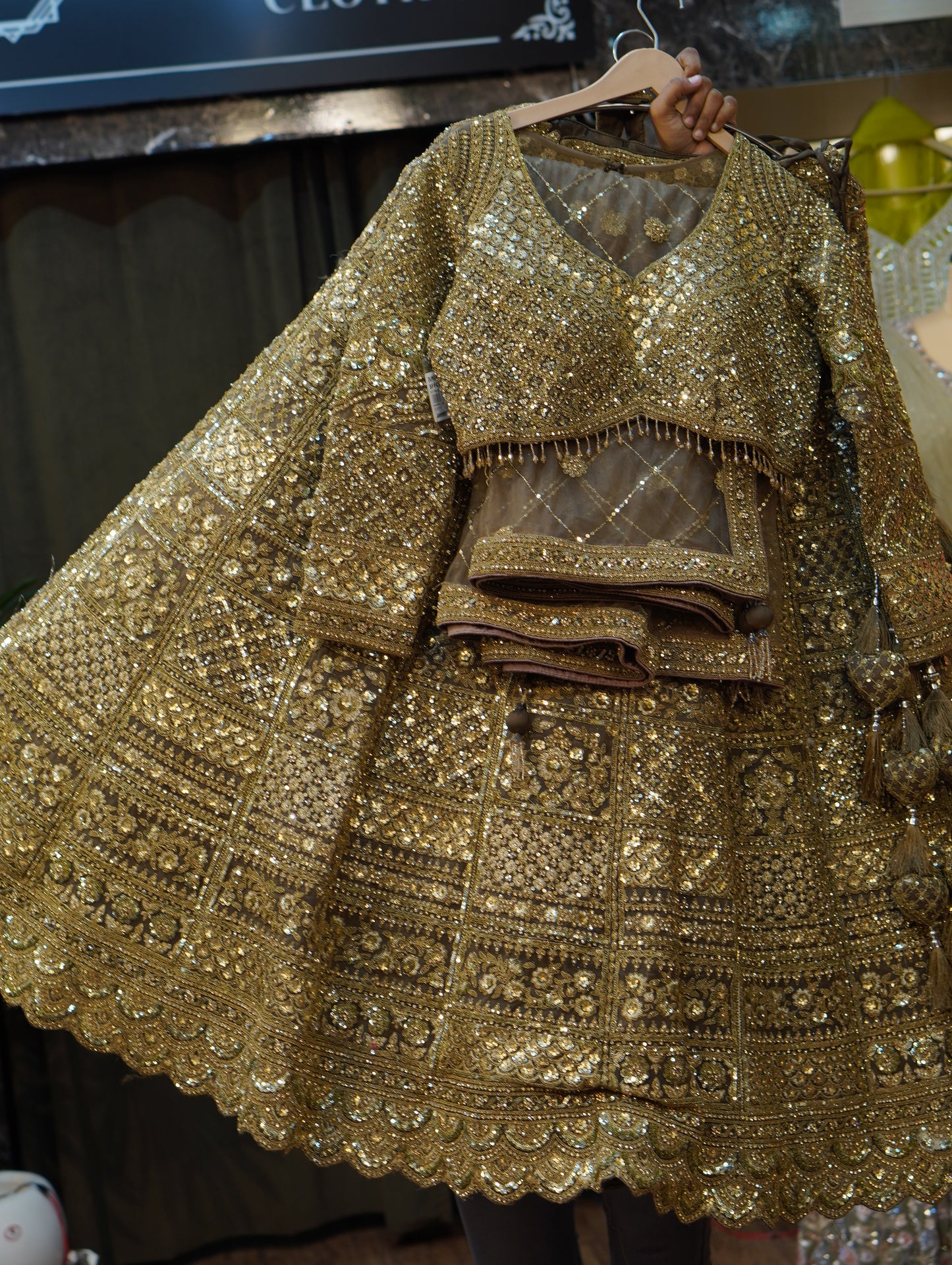 077-TDQ-5005-GOLDEN