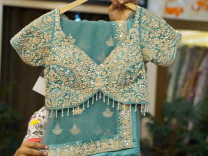 Lehenga set (buy online readymade lehenga choli)