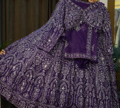 Lehenga set (buy online readymade lehenga choli)
