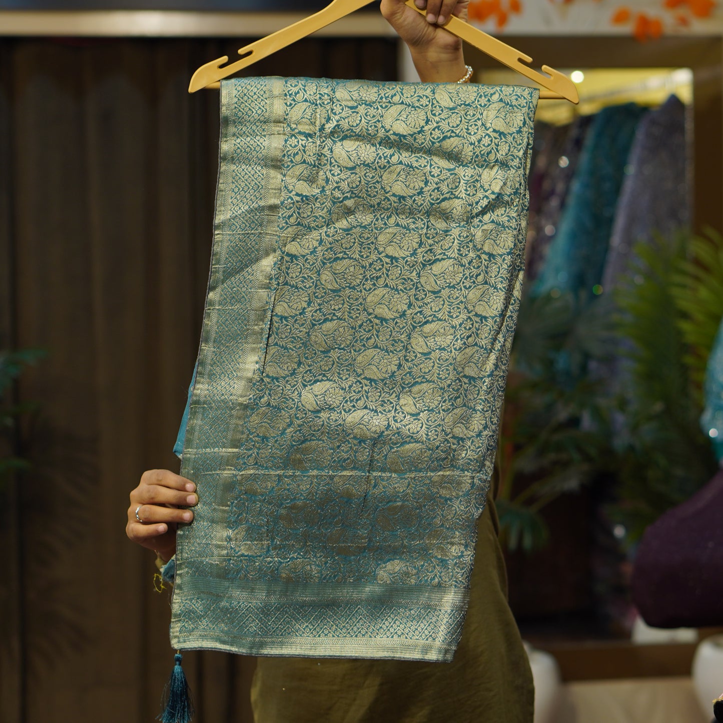 Saree sale online buy latest designer saree