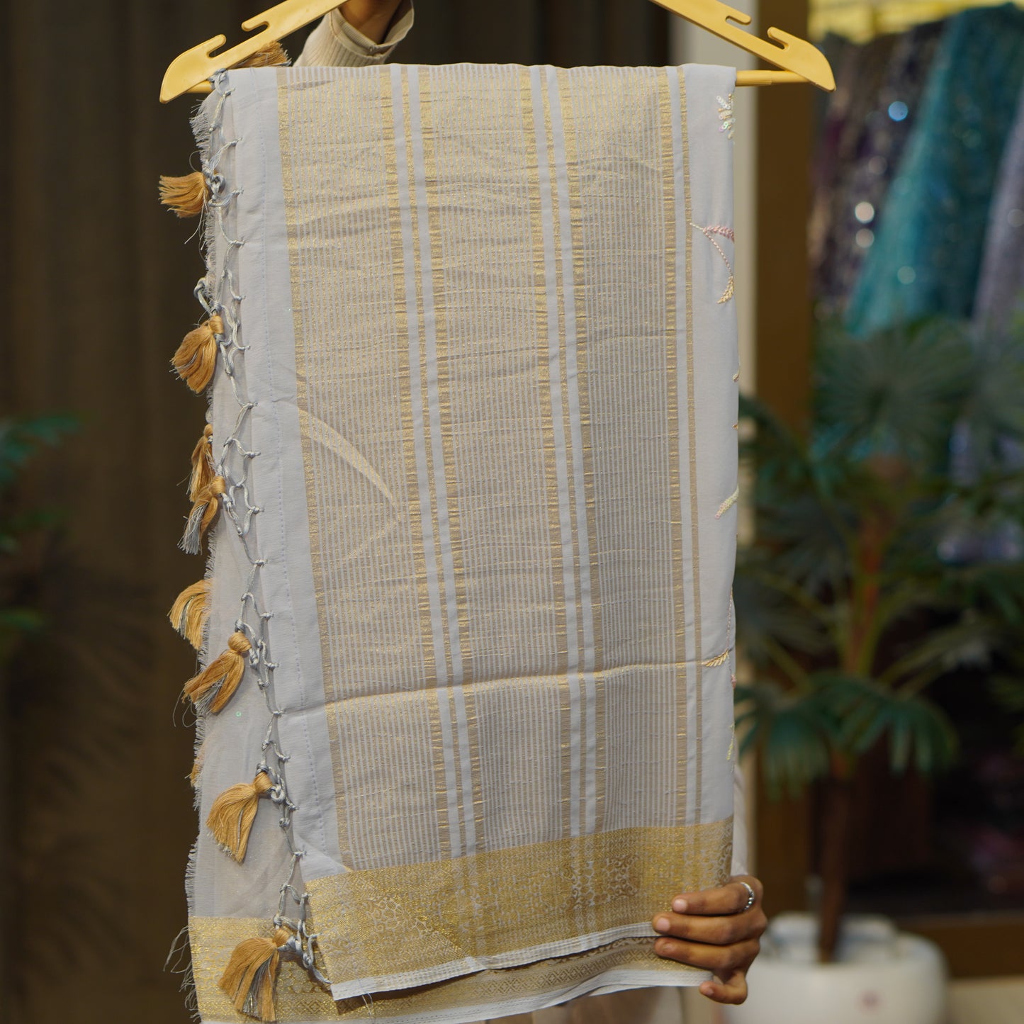 Saree sale online buy latest designer saree