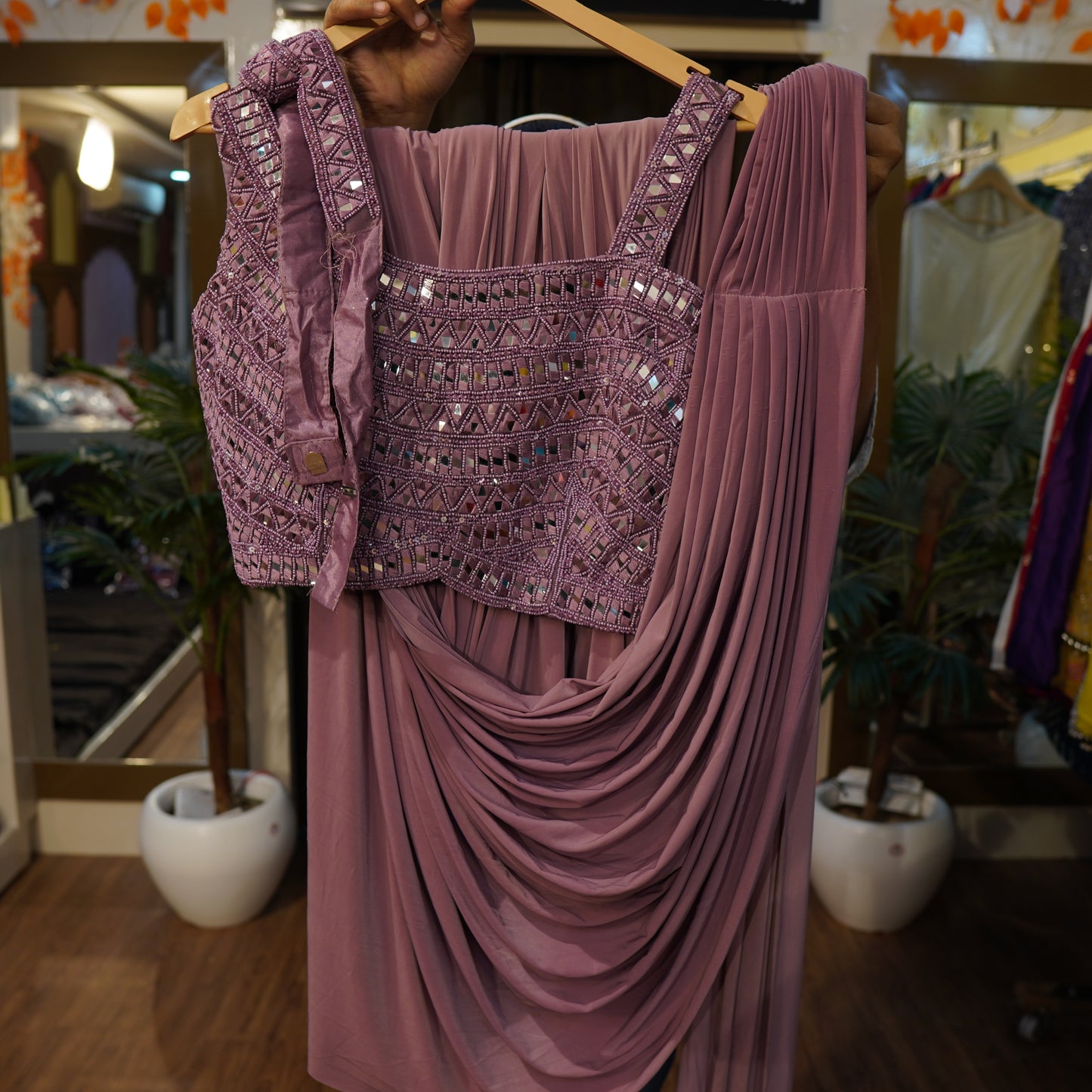 Readymade / PreDraped / Read To Wear Saree