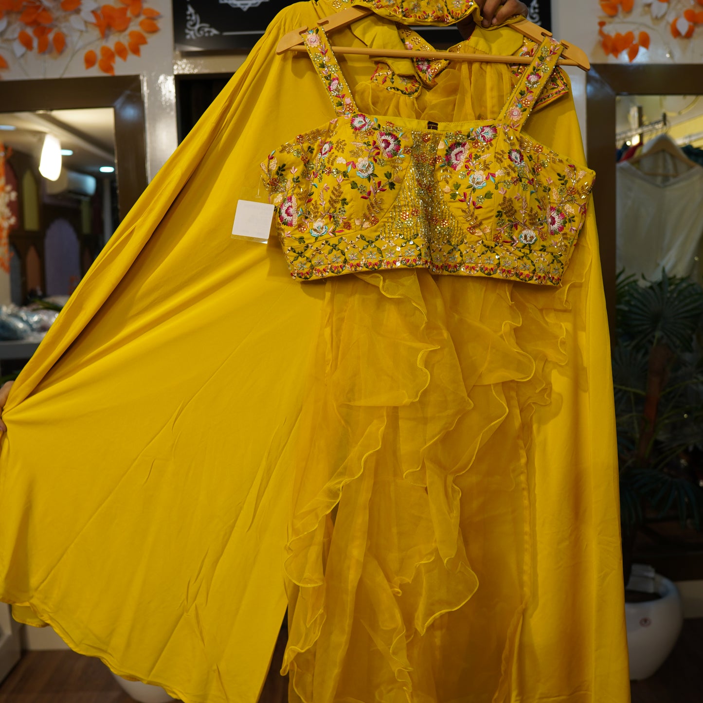 017-POCKET-YELLOW