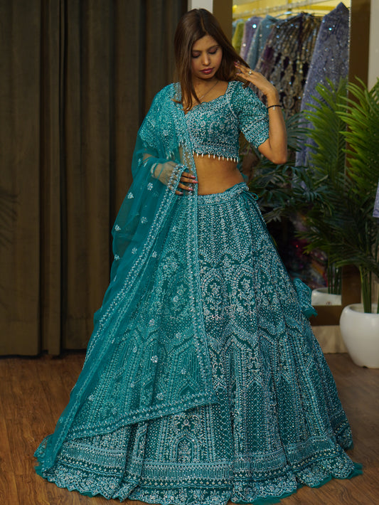 Lehenga set (buy online readymade lehenga choli)