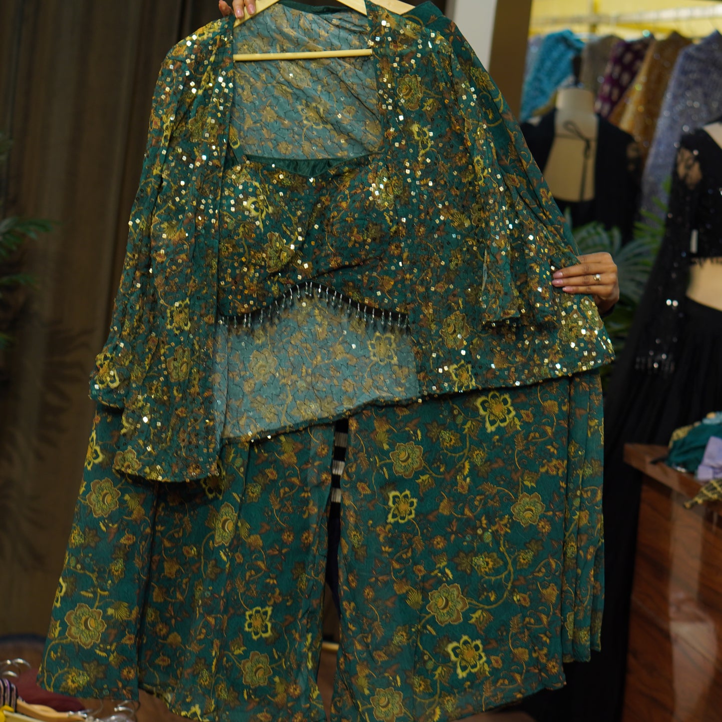022-1018-GREEN+MULTI