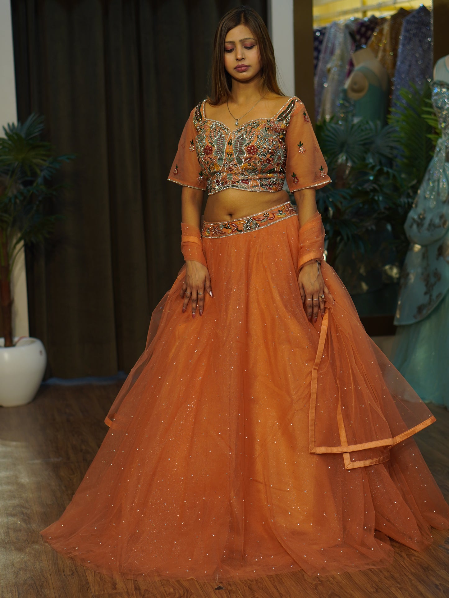 Lehenga set (buy online readymade lehenga choli)