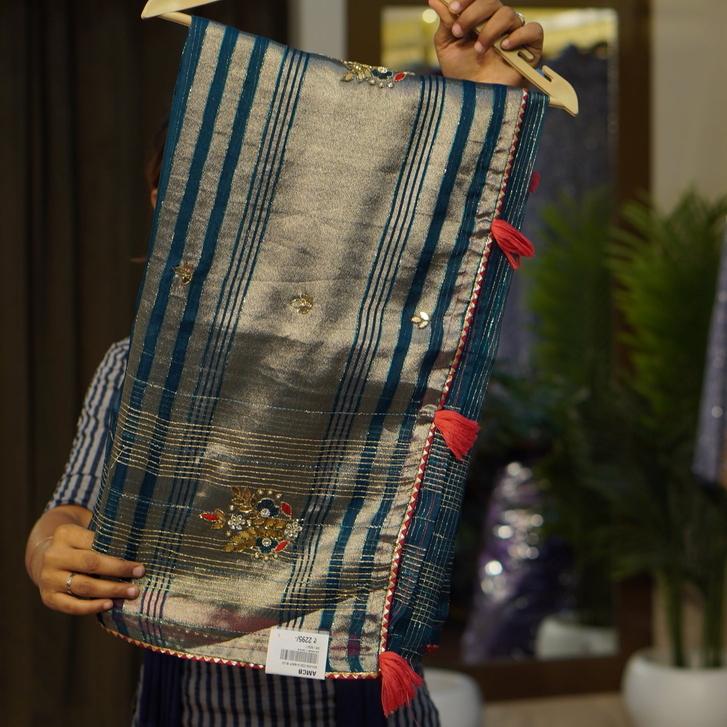 Saree sale online buy latest designer saree