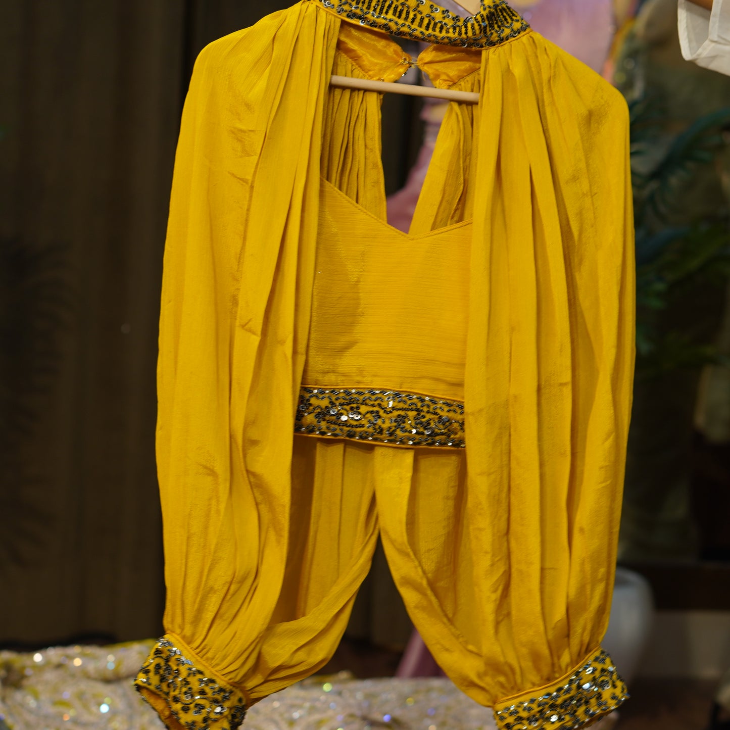 055-CSM01-YELLOW