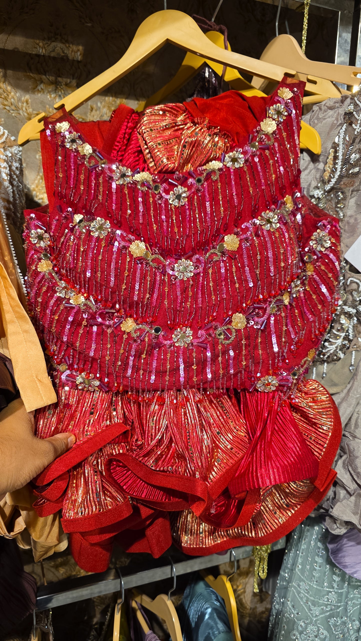 Sale004